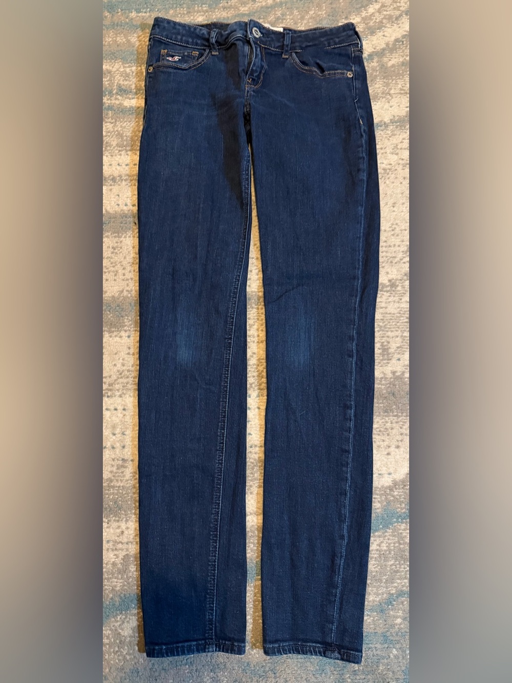 Hollister Size 5R Straight Jeans in Dark Blue Wash